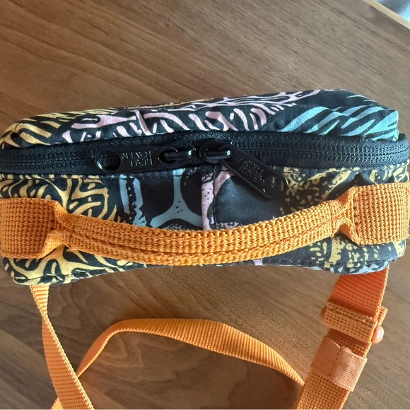 Fjällräven Kånken Woodlands Multicolor Hip Pack - Picture 4 of 6